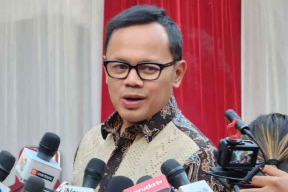 Wacana Kemendagri: Kehilangan e-KTP Bakal Didenda, Warga Desa Besana Diimbau Lebih Menjaga Dokumen Kependudukan